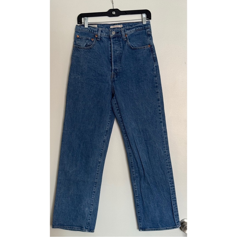 Levi’s Ribcage Straight Jean